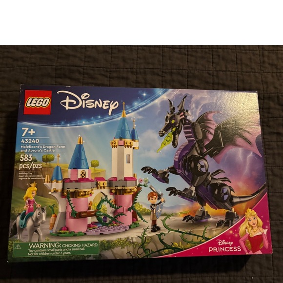 LEGO Disney Maleficent Forbidden Island & Aurora's Castle 43240 - Picture 1 of 2
